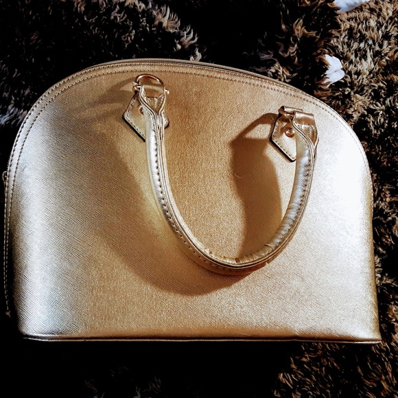 Purse - Picture 2 of 5